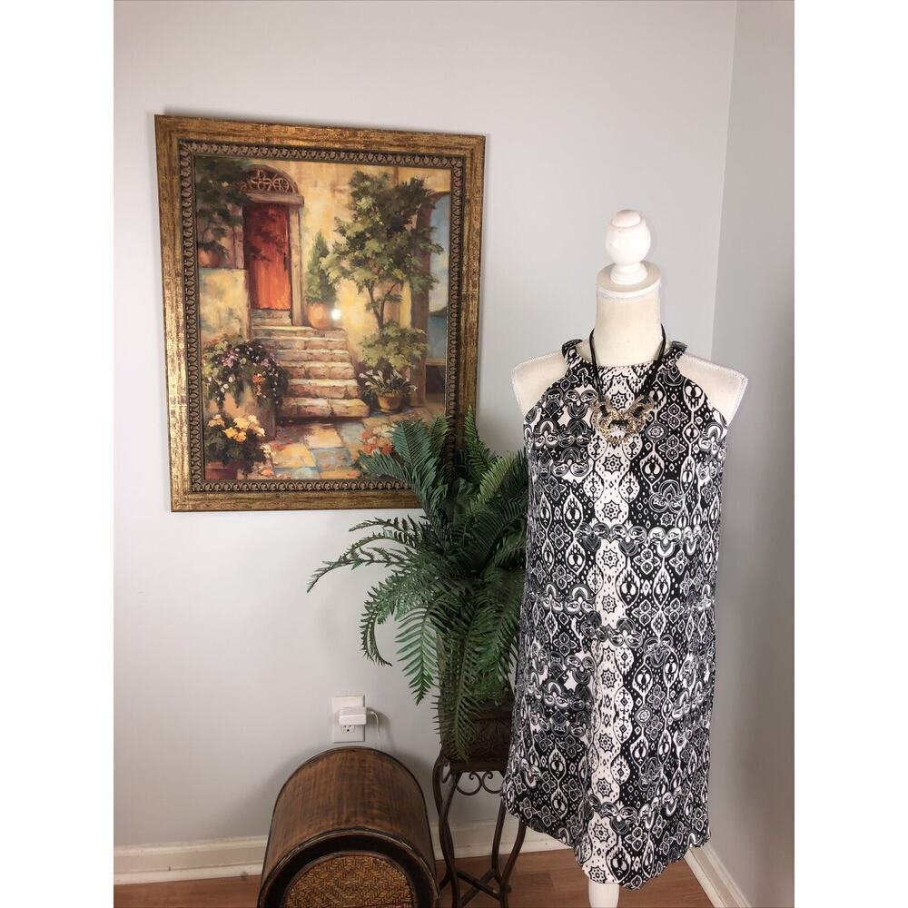 GB Girls Tank Dress Girls Size XL Floral Black And White Sleeveless Below Knee